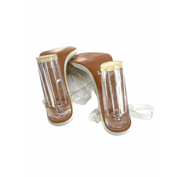 NEW RUI ACRYLLIC HEEL WHITE SANDAL - Picture 7 of 7